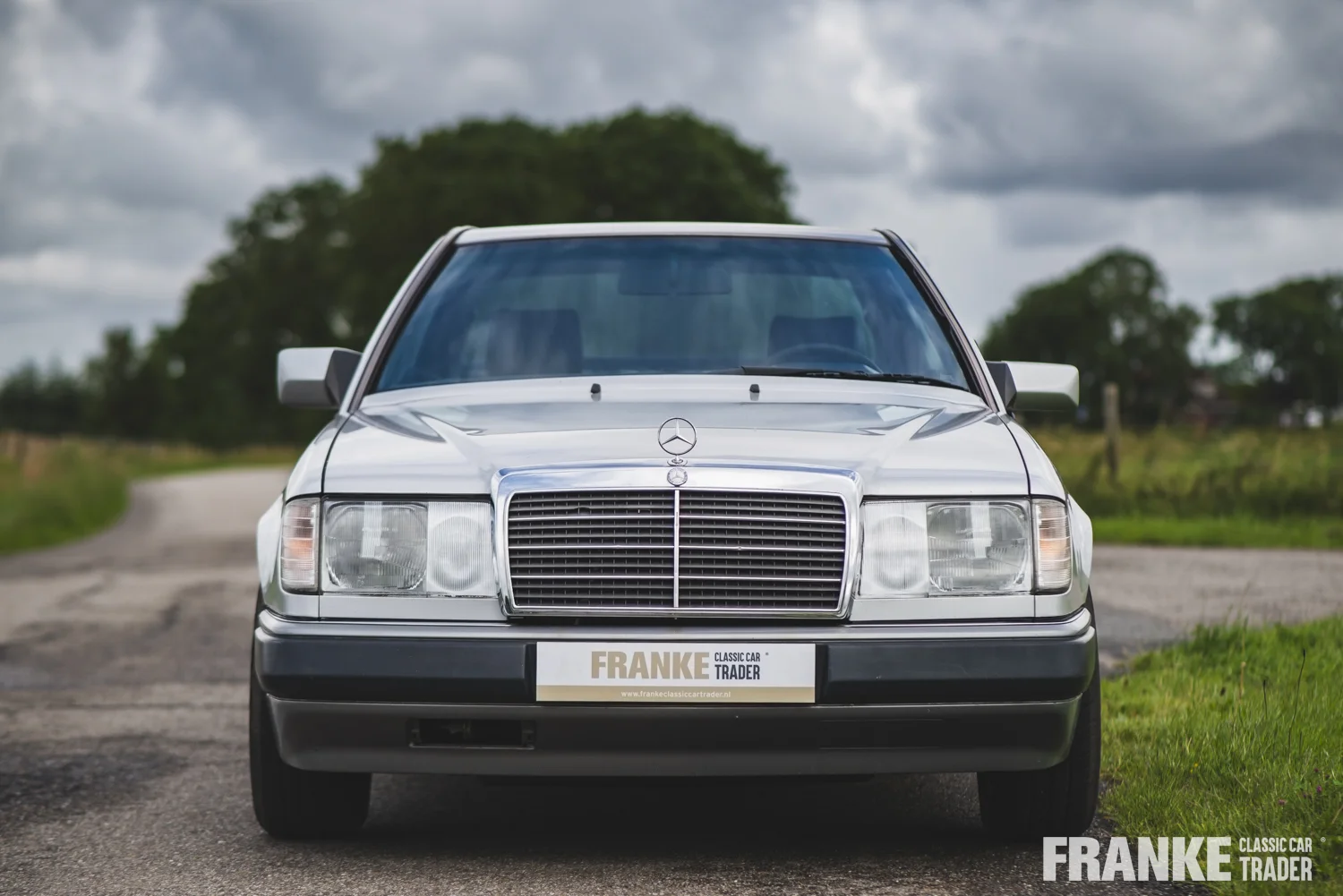 Mercedes-Benz 230 CE - 10 mb 230 cev 6241 - WDB1240431B611217