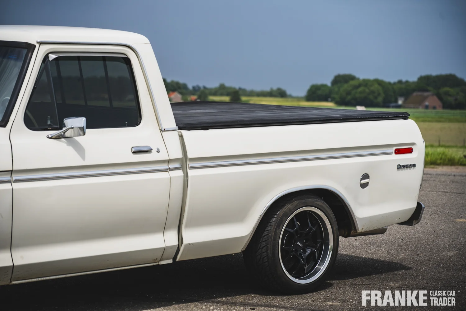 Ford F100 - 19 ford f100 wit 1085 - F100-3-26