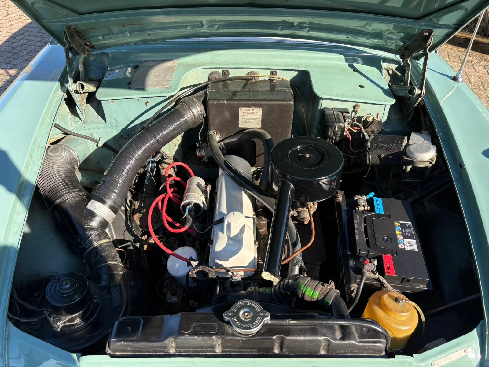 Hillman Minx - 1ba865ce 71a6 4434 ae30 4237e493d2c4 3 - Hillman-Minx-3-26