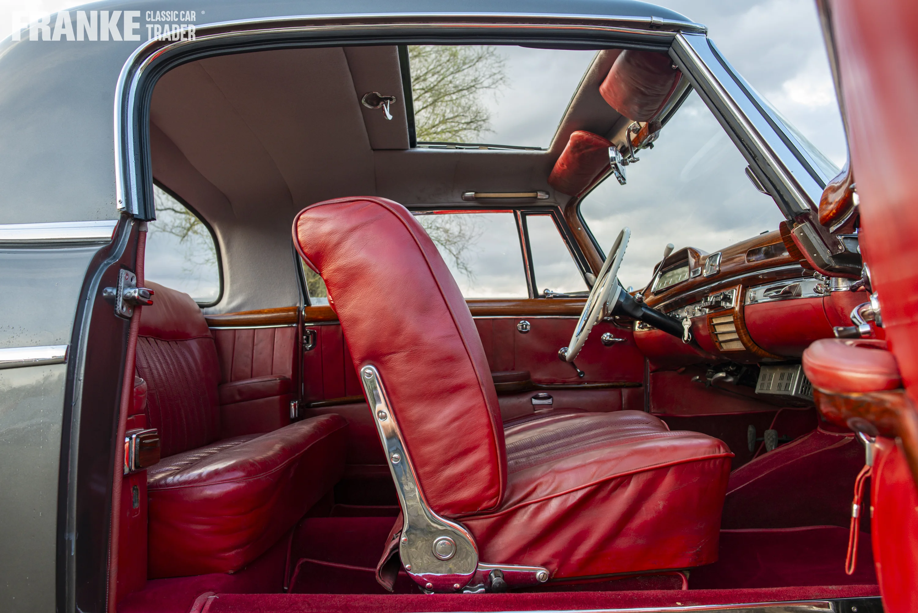 Mercedes-Benz 220 SE Coupe - 24 mercedes220se coupe4908 2 - 2-2024