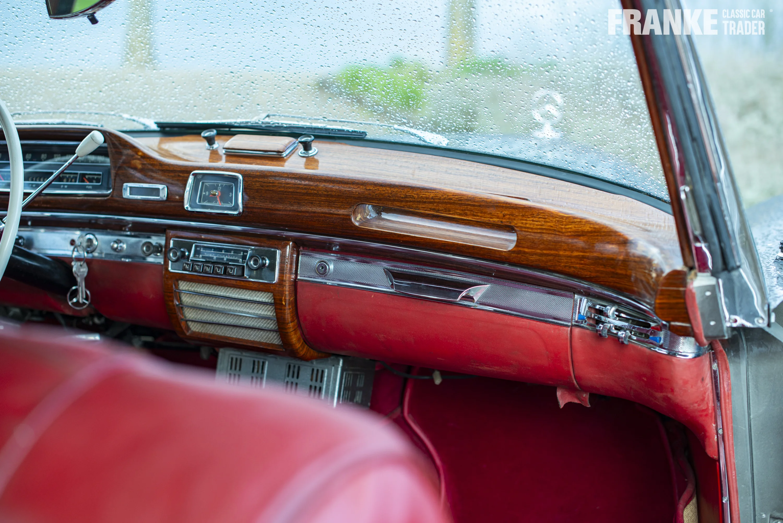 Mercedes-Benz 220 SE Coupe - 25 mercedes220se coupe4867 4 - 2-2024