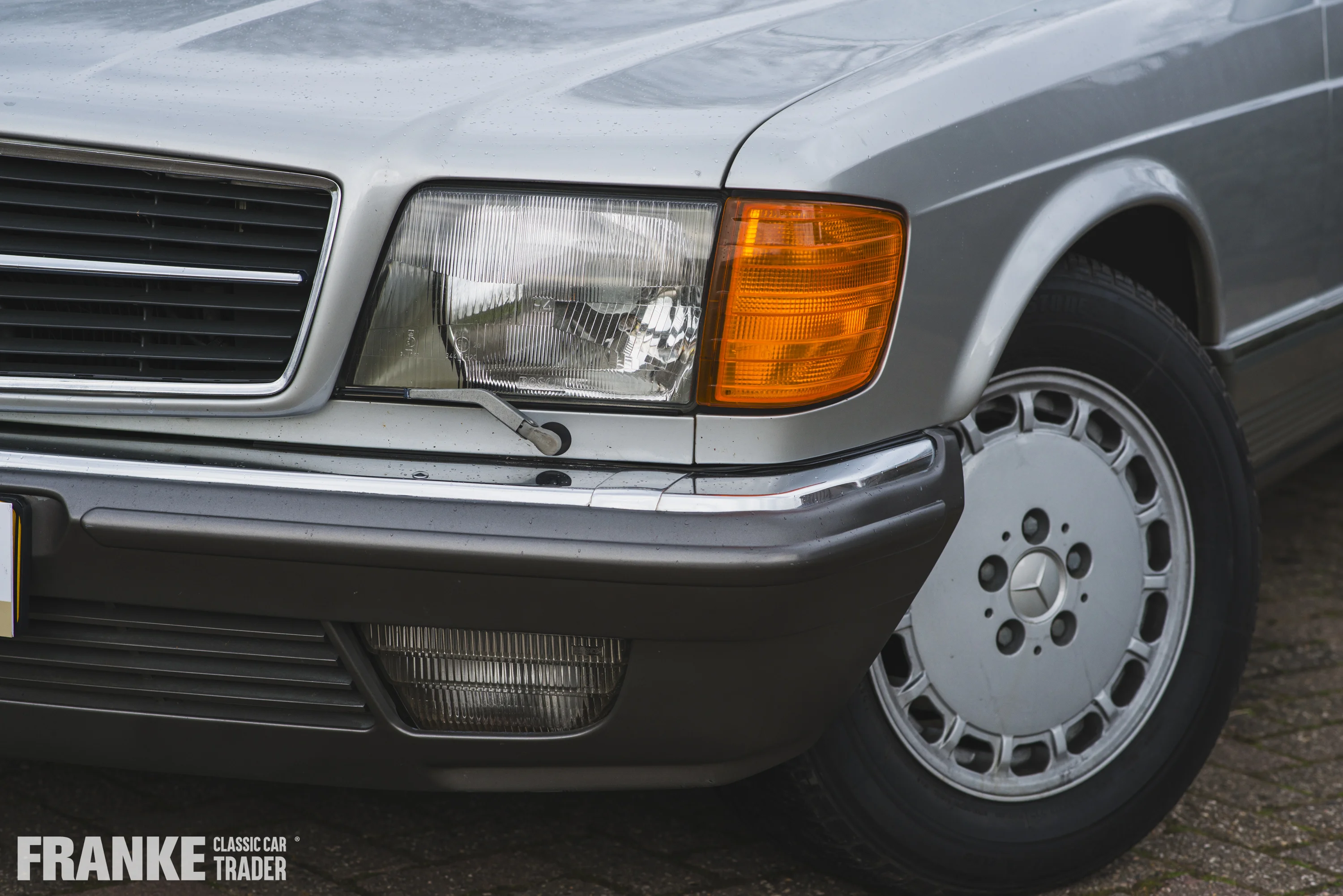 Mercedes-Benz 500 SEC - 3 mercedes 500 sec silver 834705 2 - 3-2024