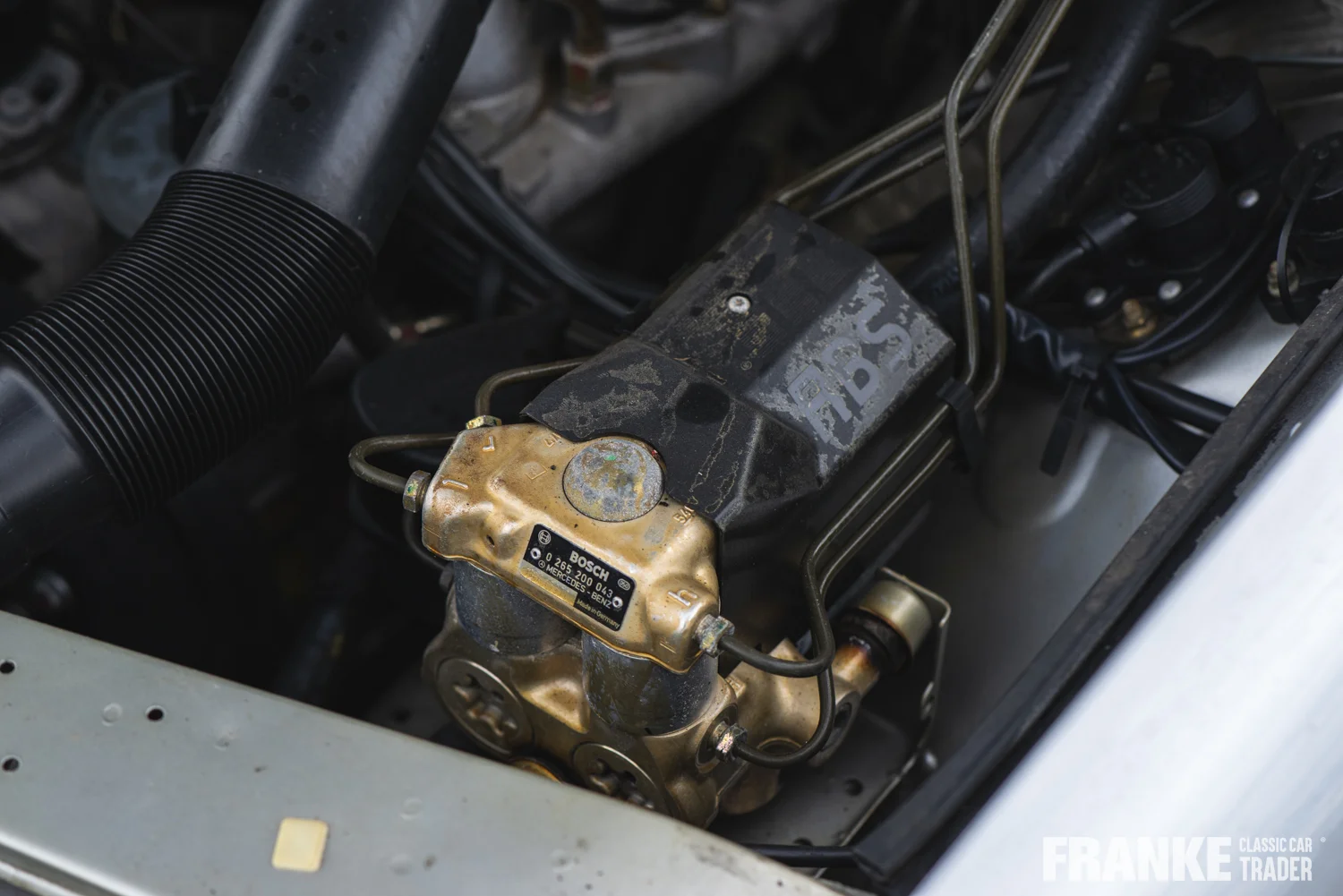 Mercedes-Benz 230 CE - 31 mb 230 cev 6344 - WDB1240431B611217