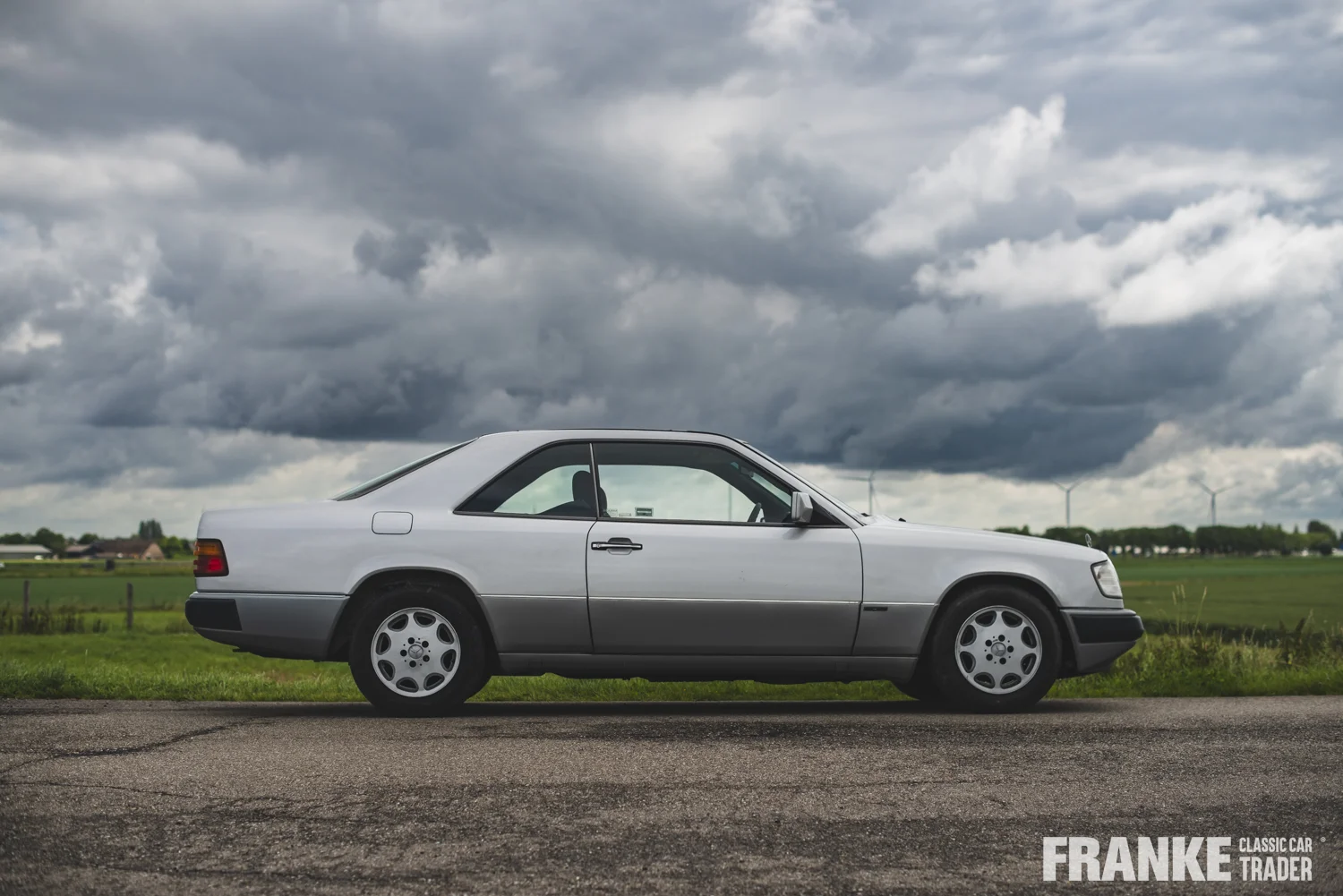 Mercedes-Benz 230 CE - 5 mb 230 cev 6260 - WDB1240431B611217