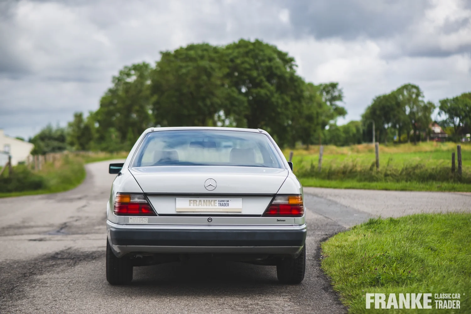 Mercedes-Benz 230 CE - 58 mb 230 cev 6319 - WDB1240431B611217
