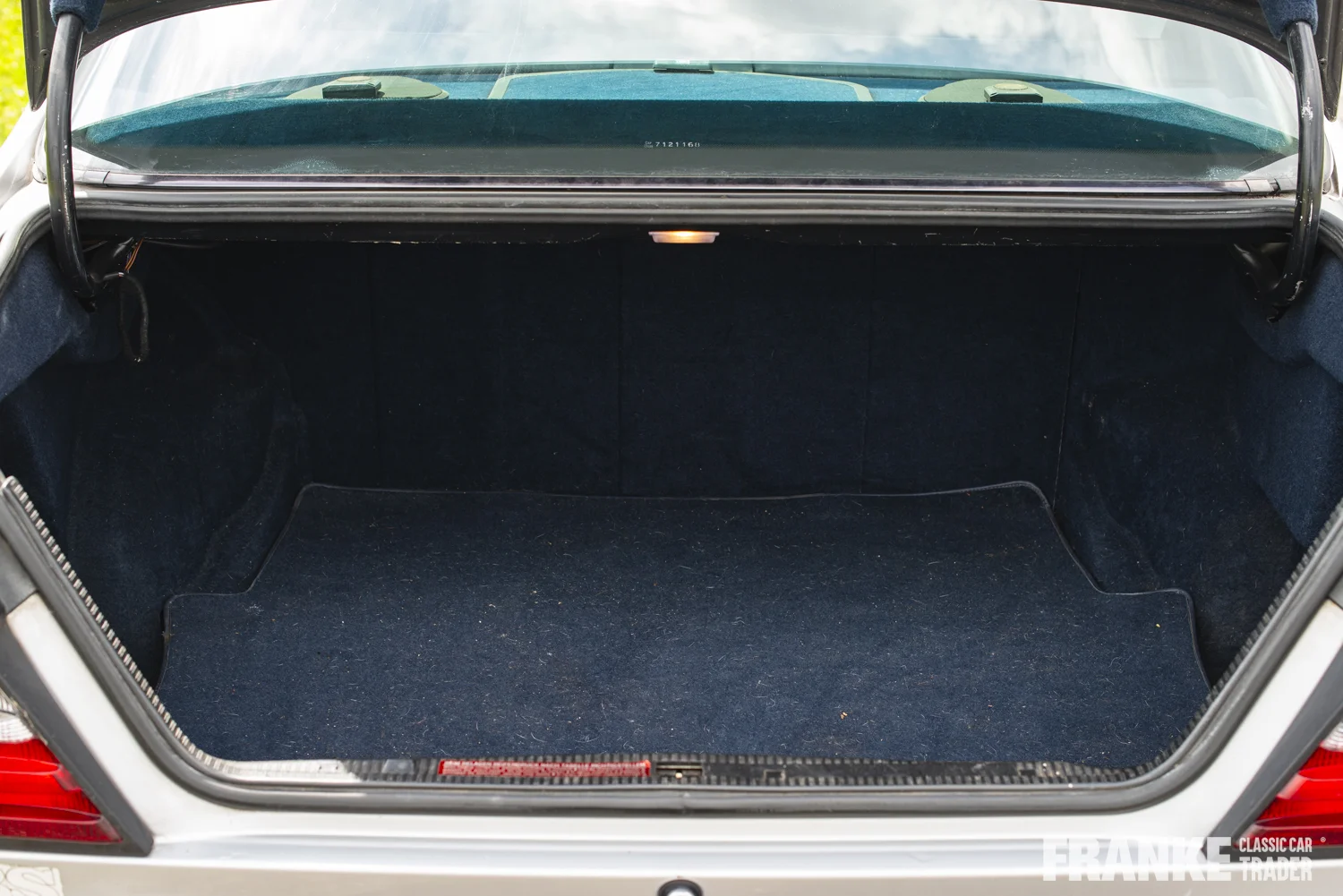 Mercedes-Benz 230 CE - 62 mb 230 cev 6300 - WDB1240431B611217
