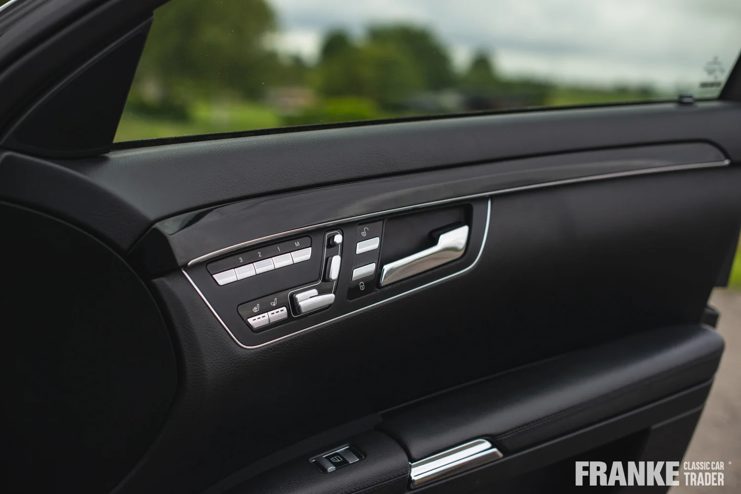 Mercedes S500 5.5 V8 - 63 fcct mb s500 6532 - S-320-HF