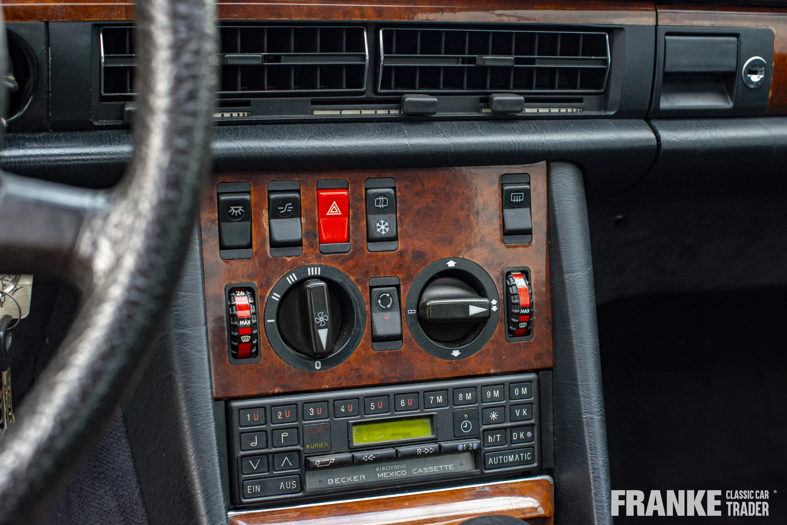 Mercedes-Benz 500 SEC - 9 mercedes 500 sec silver 834753 - 3-2024