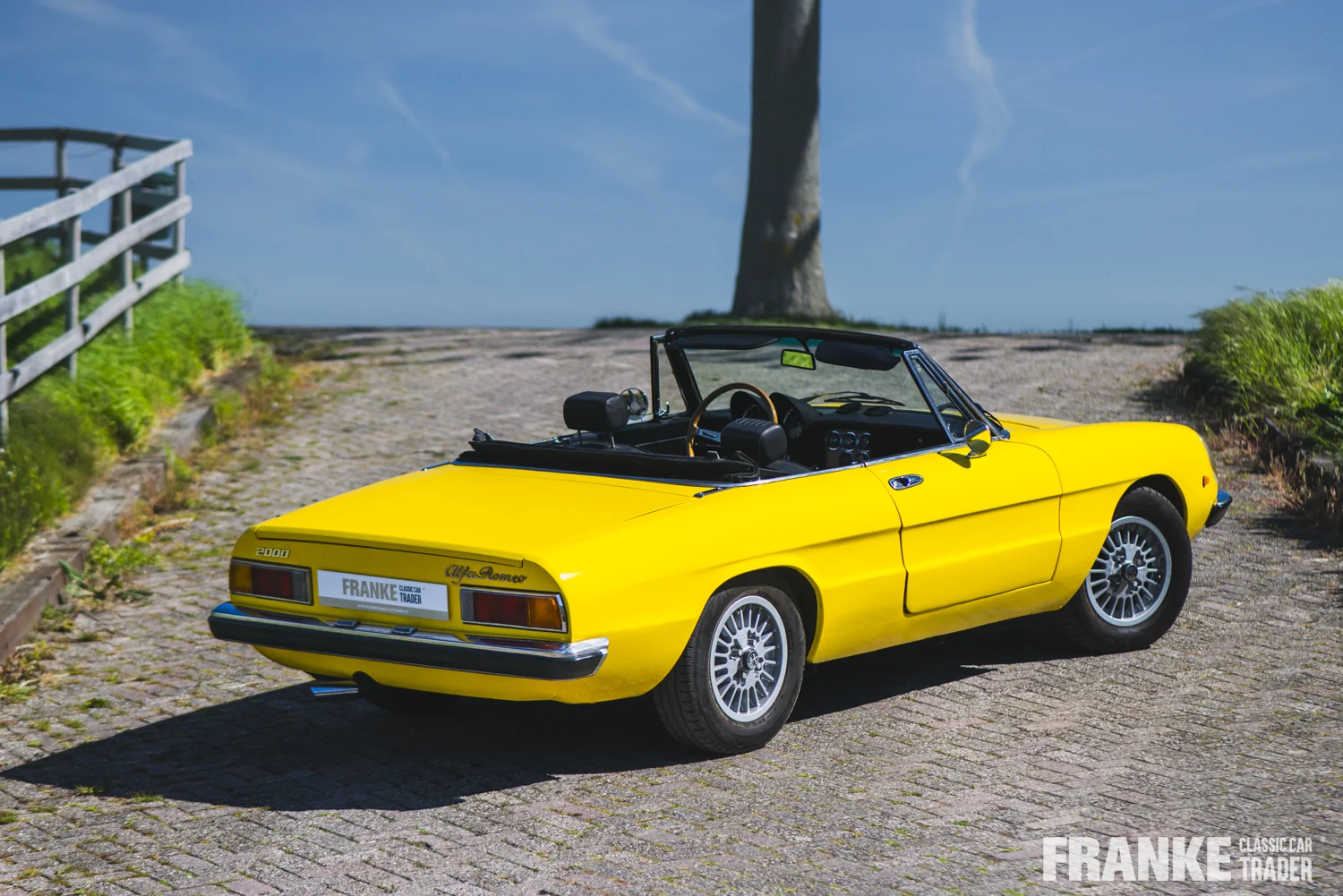 Alfa Romeo Spider - Alfa romeo spider 72 geel fcct 3 - 197209-2025