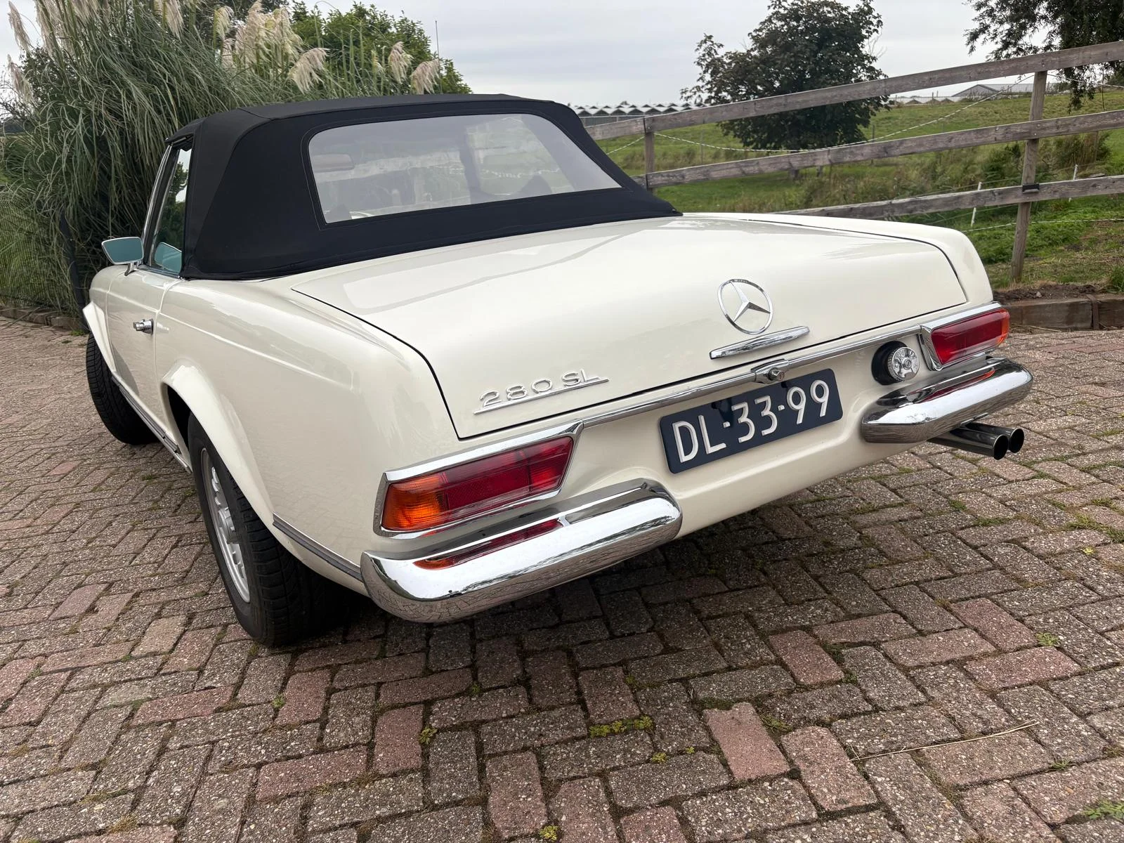 Mercedes Benz 280 SL Pagoda - Photo 2025 11 04 19 11 54 - 280SL-3-26